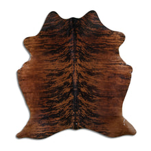 Načíst obrázek do prohlížeče Galerie, Exotická hovězí kůže M