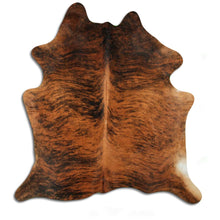 Načíst obrázek do prohlížeče Galerie, Exotická hovězí kůže XL