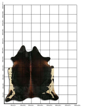 Načíst obrázek do prohlížeče Galerie, Hnědá hovězí kůže M