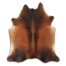 Įkelti vaizdą į galerijos rodinį, Rudas karvės kailis L