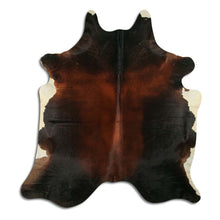 Įkelti vaizdą į galerijos rodinį, Trispalvis karvės kailis XL