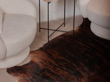 Načíst obrázek do prohlížeče Galerie, Exotická hovězí kůže L