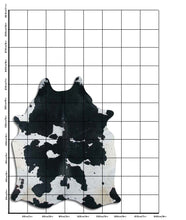 Načíst obrázek do prohlížeče Galerie, Černá a bílá hovězí kůže XL
