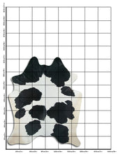 Načíst obrázek do prohlížeče Galerie, Černá a bílá hovězí kůže XL
