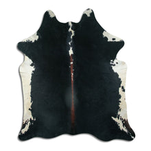 Įkelti vaizdą į galerijos rodinį, Rudas karvės kailis L
