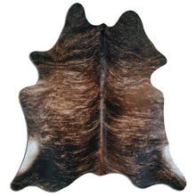 Načíst obrázek do prohlížeče Galerie, Exotická hovězí kůže XL

