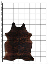 Načíst obrázek do prohlížeče Galerie, Exotická hovězí kůže XL
