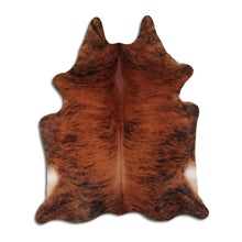 Načíst obrázek do prohlížeče Galerie, Exotická hovězí kůže L
