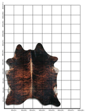 Načíst obrázek do prohlížeče Galerie, Exotická hovězí kůže XL

