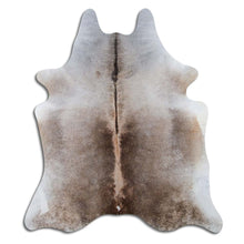 Įkelti vaizdą į galerijos rodinį, Pilkas karvės kailis L
