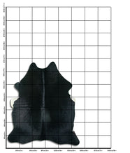 Įkelti vaizdą į galerijos rodinį, Juodas karvės kailis L
