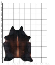 Įkelti vaizdą į galerijos rodinį, Rudas karvės kailis L

