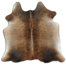Įkelti vaizdą į galerijos rodinį, Rudas karvės kailis M
