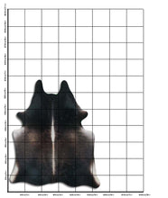 Načíst obrázek do prohlížeče Galerie, Hnědá hovězí kůže L
