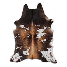 Načíst obrázek do prohlížeče Galerie, Hnědá hovězí kůže XL
