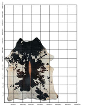 Načíst obrázek do prohlížeče Galerie, Exotická hovězí kůže XL
