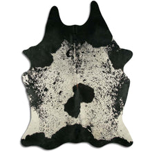 Įkelti vaizdą į galerijos rodinį, Salt and Pepper egzotinis karvės kailis XL
