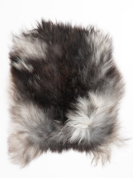 Pilkas islandiškas avikailis M