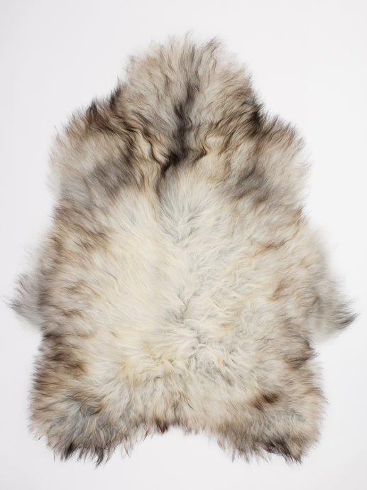 Pilkas islandiškas avikailis XL