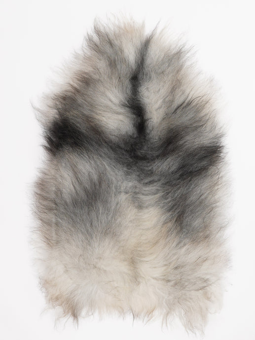 Pilkas islandiškas avikailis M