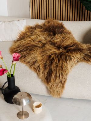 Icelandic sheepskin rug “Amber”