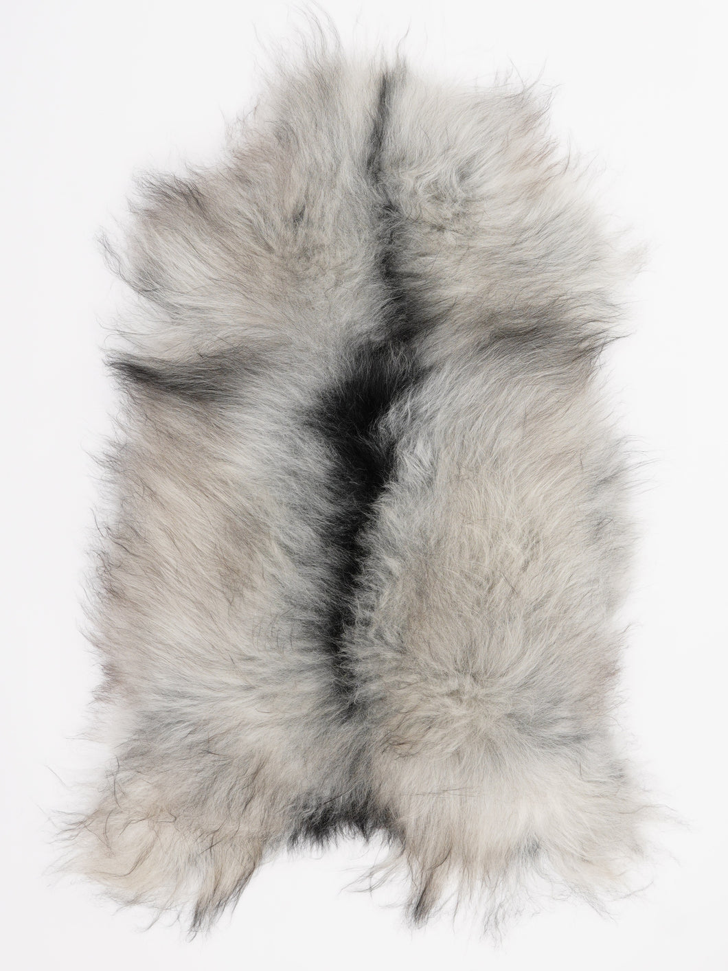 Pilkas islandiškas avikailis M