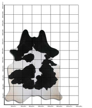 Načíst obrázek do prohlížeče Galerie, Černá a bílá hovězí kůže XXL
