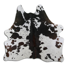 Įkelti vaizdą į galerijos rodinį, Rudas karvės kailis M
