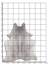 Įkelti vaizdą į galerijos rodinį, Pilkas karvės kailis XL
